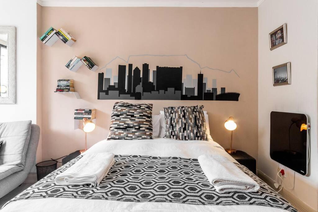 Four Seasons 818- Spacious Cbd Studio - Onsite Parking, Gym & Rooftop Pool Διαμέρισμα Κέιπ Τάουν Εξωτερικό φωτογραφία